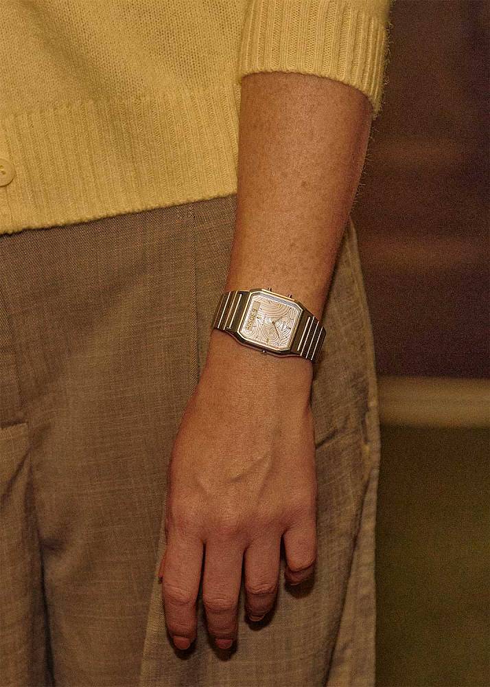 AQ-230ELT-7A